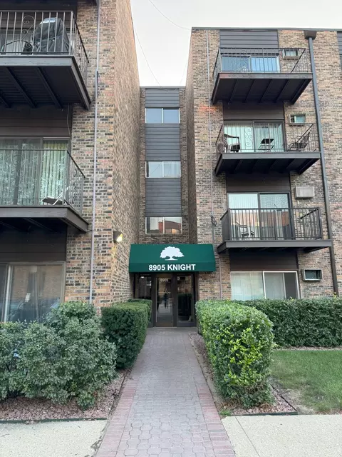 8905 Knight Ave #101, Des Plaines, IL 60016 photo 1