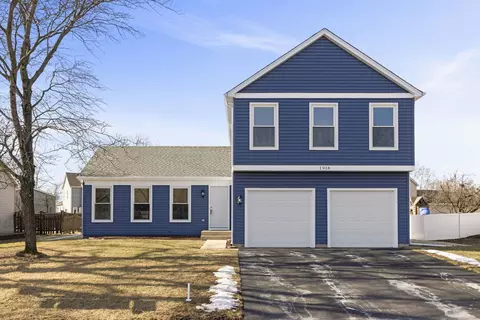 1918 Clydesdale Dr, Wheaton, IL 60189