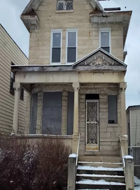 Undisclosed, Chicago, IL 60628