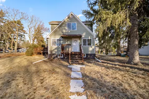 2710 Kama Ave, Mchenry, IL 60050 photo 2