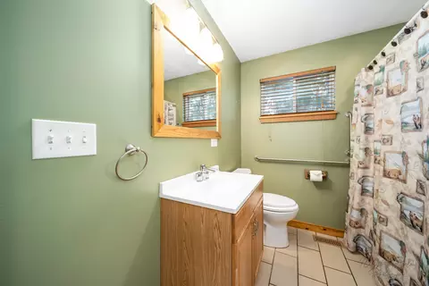 2710 Kama Ave, Mchenry, IL 60050 photo 10