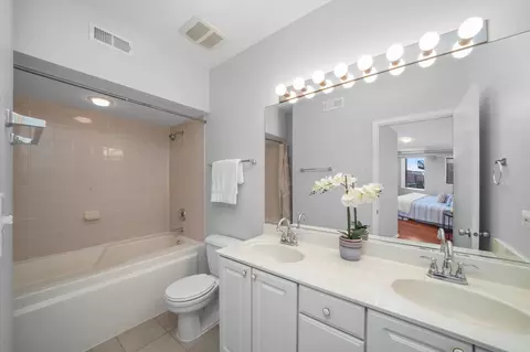 811 S Lytle St #216, Chicago, IL 60607 photo 24