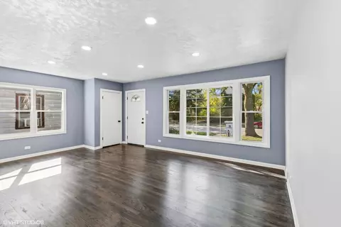 Living - 14537 Clinton St, Harvey, IL 60426 photo 5 of 5