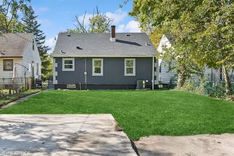 Exterior - 14537 Clinton St, Harvey, IL 60426 photo 4 of 4