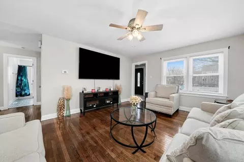 161 E 119th St, Chicago, IL 60628 photo 7