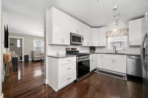 161 E 119th St, Chicago, IL 60628 photo 10