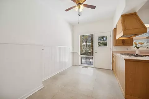 1016 Cherry Tree Ln, Glencoe, IL 60022 photo 12