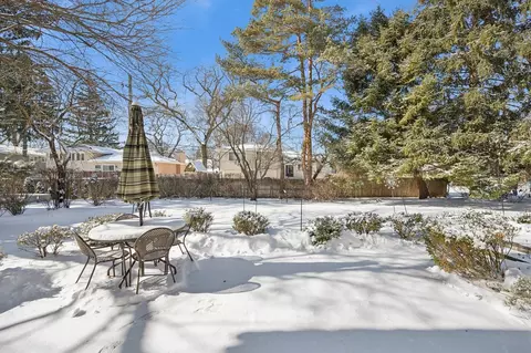 1016 Cherry Tree Ln, Glencoe, IL 60022 photo 24