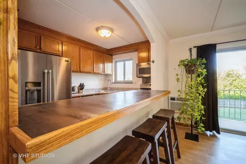 580 Fairway View Dr #2B, Wheeling, IL 60090 photo 6