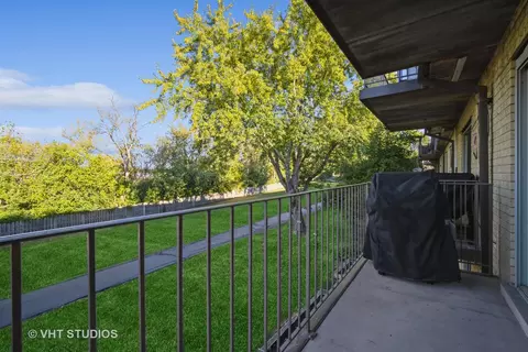 580 Fairway View Dr #2B, Wheeling, IL 60090 photo 11