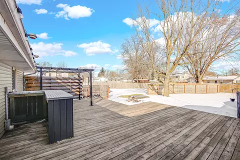 Exterior - 1122 Pheasant Dr, Bradley, IL 60915 photo 3 of 6
