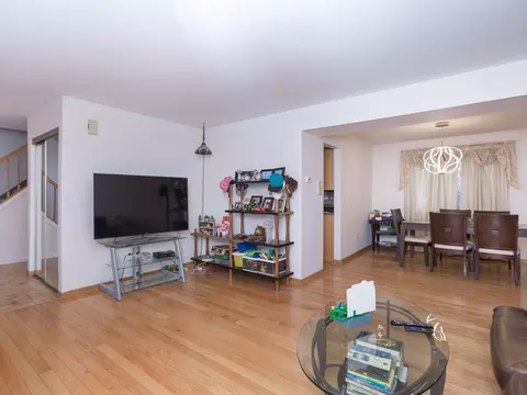 1184 Lexington Dr, Bartlett, IL 60103 photo 4