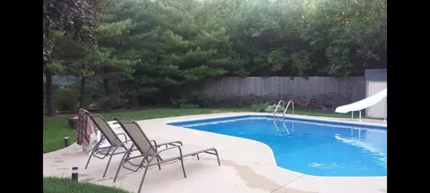 1184 Lexington Dr, Bartlett, IL 60103 photo 30
