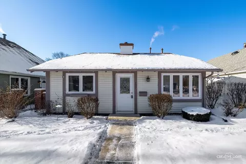 127 Garden Dr, Montgomery, IL 60538