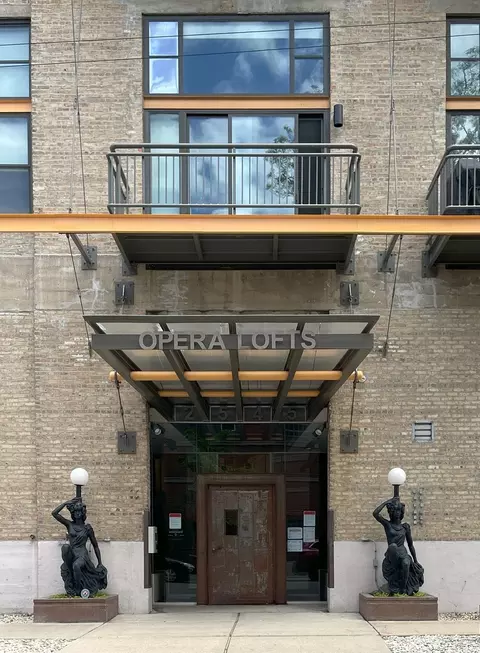 2545 S Dearborn St #508, Chicago, IL 60616