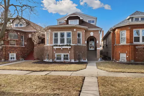 3834 Kenilworth Ave, Berwyn, IL 60402