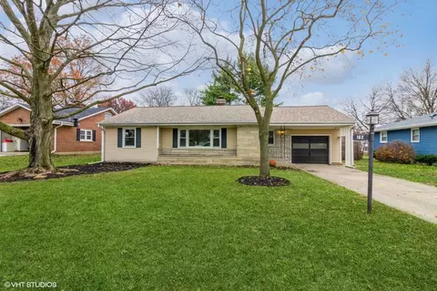 152 Hartway Dr, Montgomery, IL 60538
