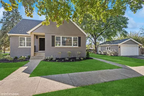 538 Homestead Rd, La Grange Park, IL 60526