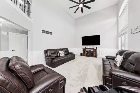 Living - 110 Sky View Ln, Beecher, IL 60401 photo 2 of 3