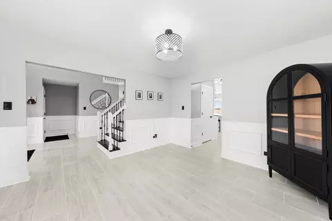 Entry Way - 110 Sky View Ln, Beecher, IL 60401 photo 5 of 7