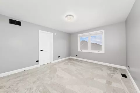 Bedroom - 110 Sky View Ln, Beecher, IL 60401 photo 8 of 9