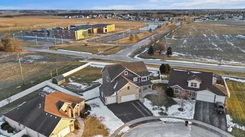 View/Area - 110 Sky View Ln, Beecher, IL 60401 photo 4 of 5