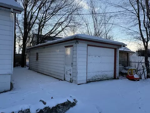 346 W Hickory St, Kankakee, IL 60901 photo 17