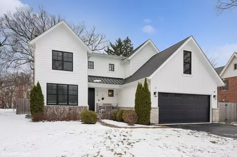 710 Lincoln St, Glenview, IL 60025
