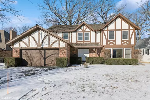 1380 Berkley Ct, Deerfield, IL 60015