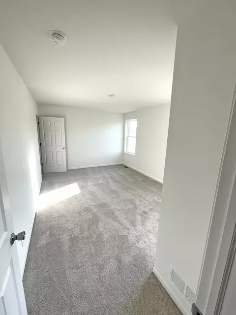 607 Apple Valley Rd, Harvard, IL 60033 photo 6