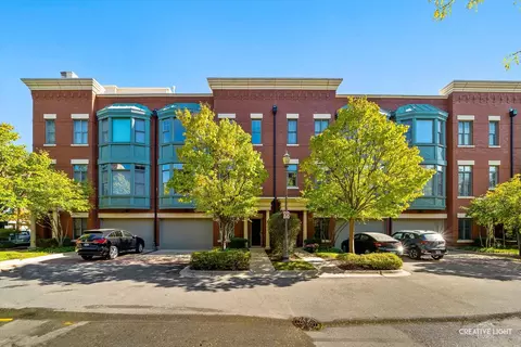 157 River Walk Ct, Elgin, IL 60120