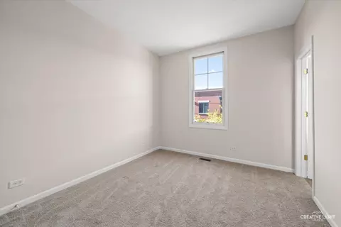 Bedroom - 157 River Walk Ct, Elgin, IL 60120 photo 2 of 3