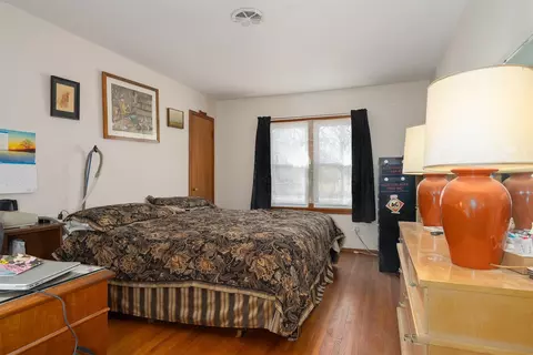Bedroom - 114 S Eastern Ave, Minier, IL 61759 photo 1 of 4