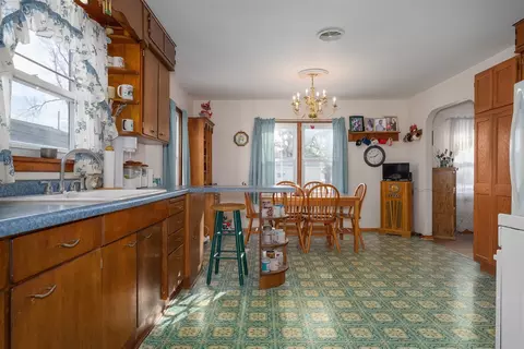 Kitchen - 114 S Eastern Ave, Minier, IL 61759 photo 1 of 3