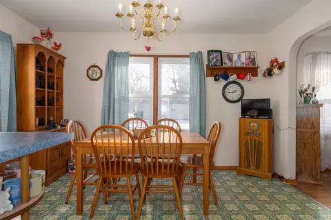 Dining - 114 S Eastern Ave, Minier, IL 61759 photo 1 of 2