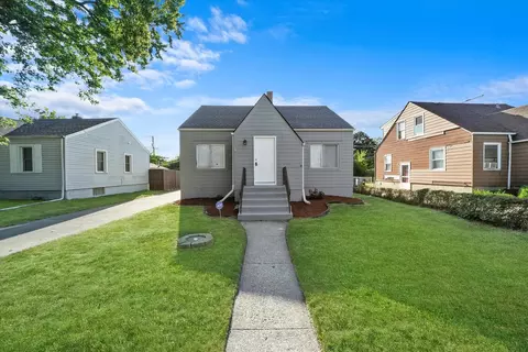 1234 Price Ave, Calumet City, IL 60409