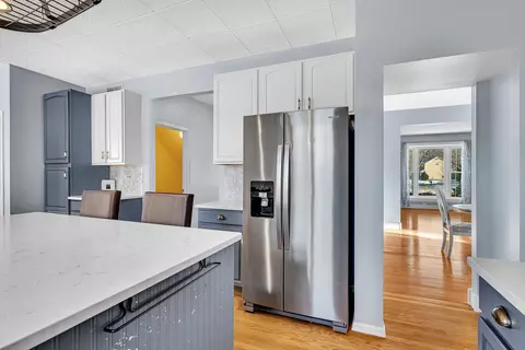Kitchen - 211 River Ct, Minooka, IL 60447 photo 3 of 6