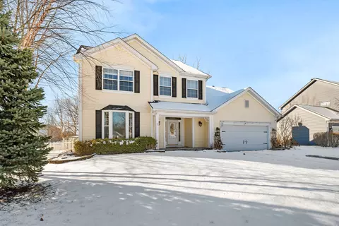 211 River Ct, Minooka, IL 60447