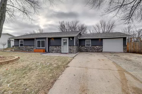 1212 Lincoln St, Rock Falls, IL 61071
