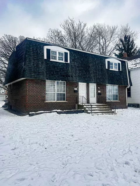516 S Rosewood Ave, Kankakee, IL 60901