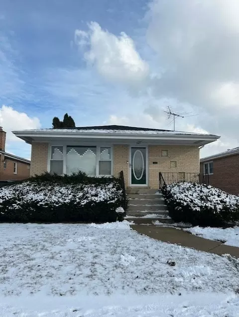 347 Bensley Ave, Calumet City, IL 60409