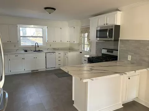 Kitchen - 621 S Dixon Ave, Dixon, IL 61021 photo 2 of 4