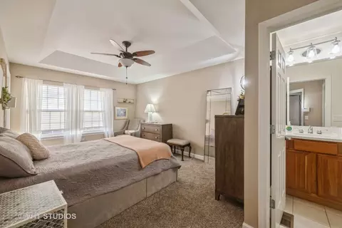 Bedroom - 683 Central Ave, Deerfield, IL 60015 photo 3 of 4