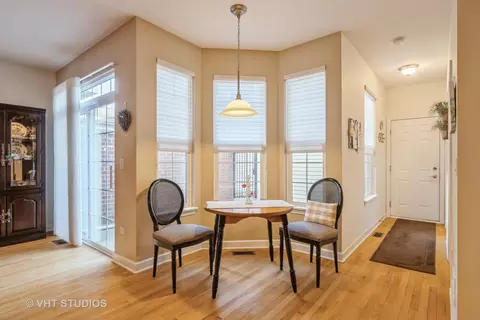 Dining - 683 Central Ave, Deerfield, IL 60015 photo 2 of 2