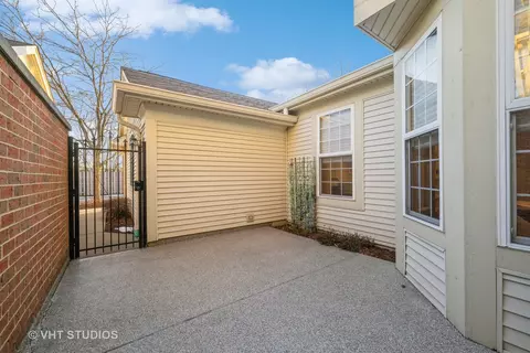 Exterior - 683 Central Ave, Deerfield, IL 60015 photo 4 of 7