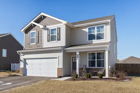 2019 Magnolia Ln, Wonder Lake, IL 60097