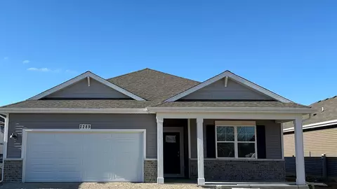2289 Redwood Trl, Wonder Lake, IL 60097