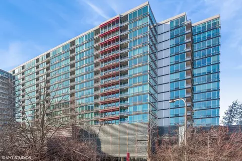800 Elgin Rd #511, Evanston, IL 60201