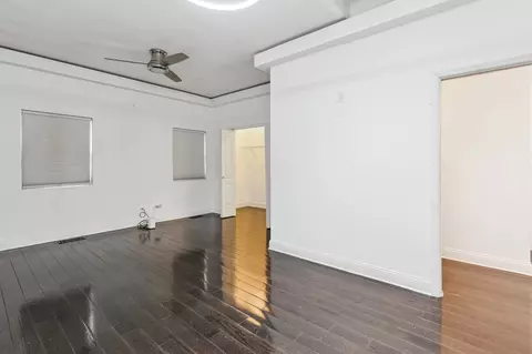 Bedroom - 528 E 45th St, Chicago, IL 60653 photo 1 of 6