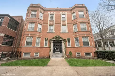 4043 N Hermitage Ave #3, Chicago, IL 60613
